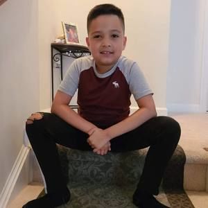 Meet your Posher, Luis